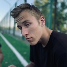 Лукас, 19, Черногорск