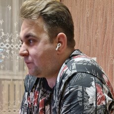 Тарас, 29, Киров (Кировская область)