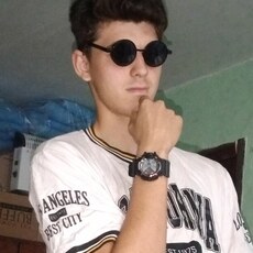 Афанасий, 22, Заинск