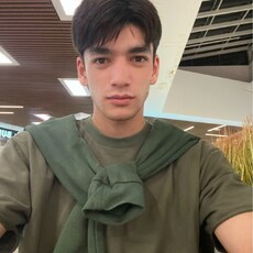 Платон, 22, Окуловка