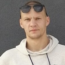 Назар, 31, Краснозаводск