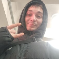 Паша, 29, Углегорск (Сахалинская область)