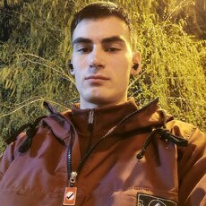 Витя, 22, Бердянск