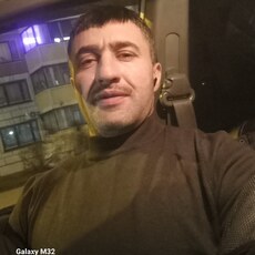 Виталий, 40, Агидель
