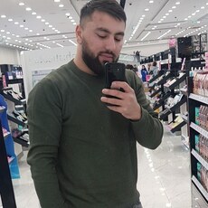 Александр, 27, Родники
