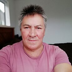 Юрий, 63, Киренск