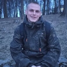 Кузьма, 32, Покров