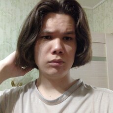 Платон, 19, Нижневартовск
