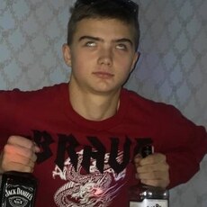 Виталий, 22, Ликино-Дулёво