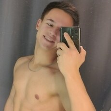 Лёша, 24, Железногорск (Красноярский край)