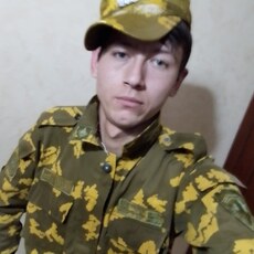 Василий, 23, Шагонар