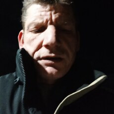 Оскар, 38, Трёхгорный