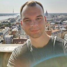 Виктор, 30, Перевальск