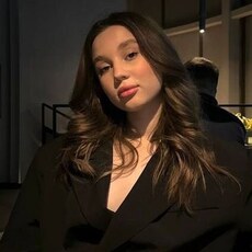 Уля, 21, Новосиль