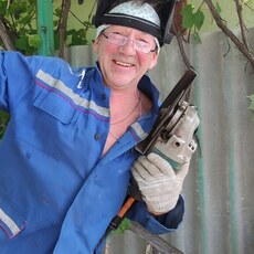 Саша, 58, Артёмово