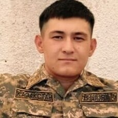 Анатолий, 30, Бутурлиновка