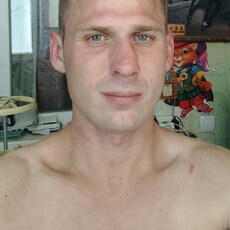 Василий, 30, Пласт