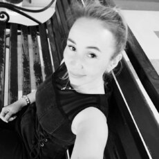 Наталья, 46, Часов Яр