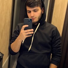 Антон, 22, Зеленоградск