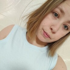 Ульяна, 27, Певек
