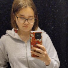 Виолетта, 19, Макаров