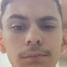 Виталий, 20, Норильск