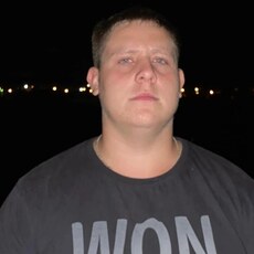 Григорий, 21, Лабинск