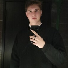 Юрий, 22, Арск