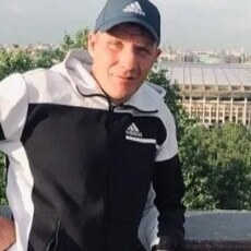 Максим, 41, Снигирёвка