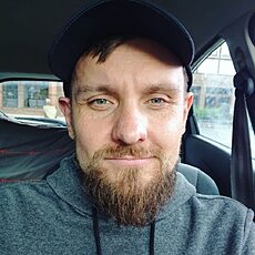 Владимир, 36, Уяр