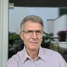 Адриан, 71, Санкт-Петербург