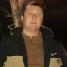 Юрий, 35, Семикаракорск