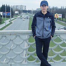 Артём, 27, Закаменск