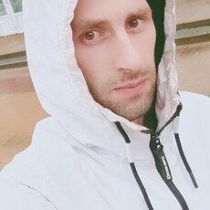 Олег, 31, Нальчик
