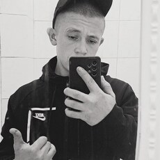 Аркадий, 26, Медвежьегорск