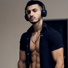 Вадик, 20, Александровск (Пермский край)