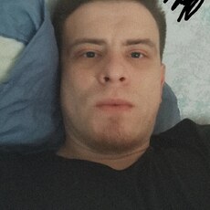 Гоша, 26, Салехард