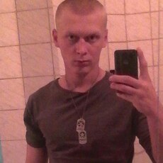 Платон, 28, Балашов