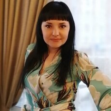 Карина, 44, Михайлов