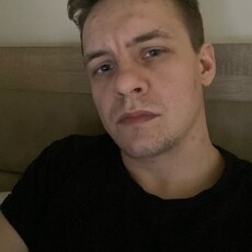 Александр, 31, Шахтёрск