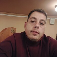 Николай, 32, Дно