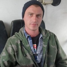 Вася, 38, Артёмово