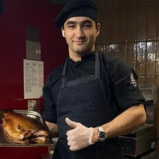 Валя, 26, Часов Яр