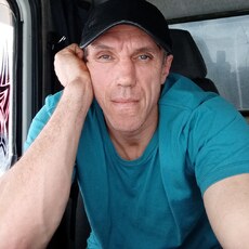 Юра, 44, Бакал