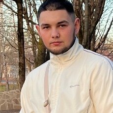 Кирилл, 21, Борисоглебск