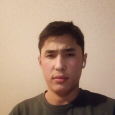 Александр, 24, Сальск