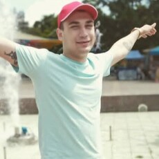 Паша, 22, Самара