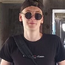Афанасий, 21, Игарка