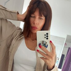 Лара, 39, Оха