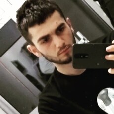 Паша, 25, Курахово